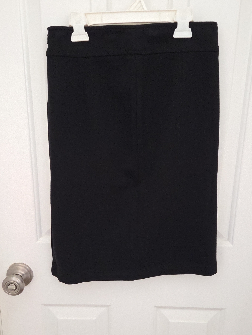 Liz Claiborne Black Pencil Skirt - Sleek Workwear